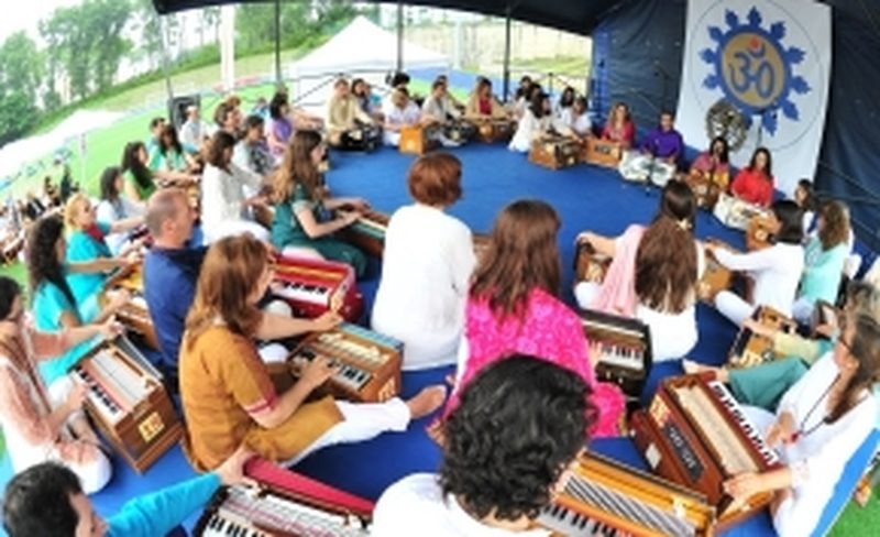 IDY - 2019, June, 21st - Belém - Omkára, Mantra Orchestra of the Portuguese Yoga Confederation
